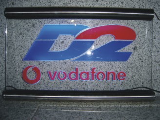 D2 Vodavone Schild SMD aus