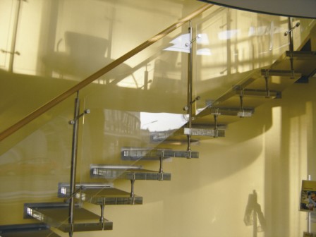Plexiglastreppe